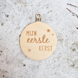 Kerstbal - mijn eerste kerst sterretjes