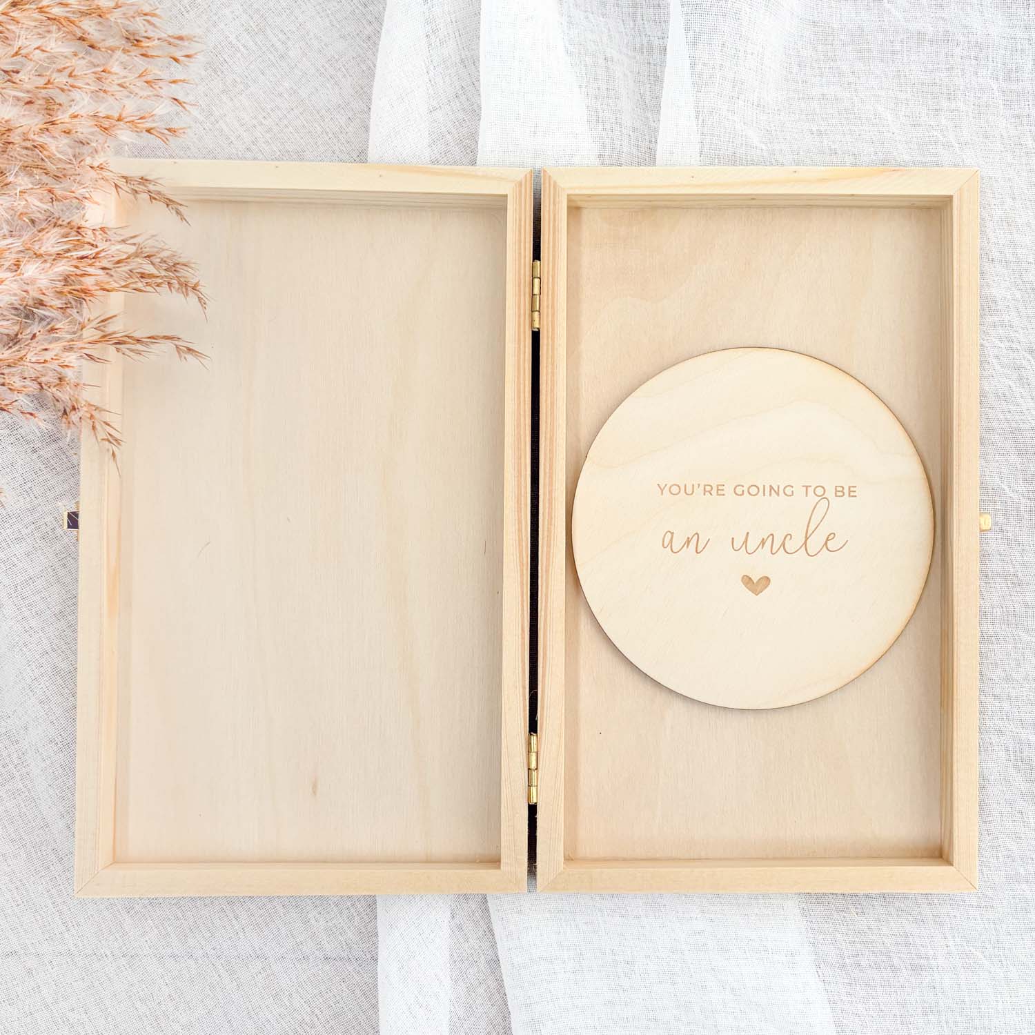 You're going to be an uncle - Wooden box with wooden disc