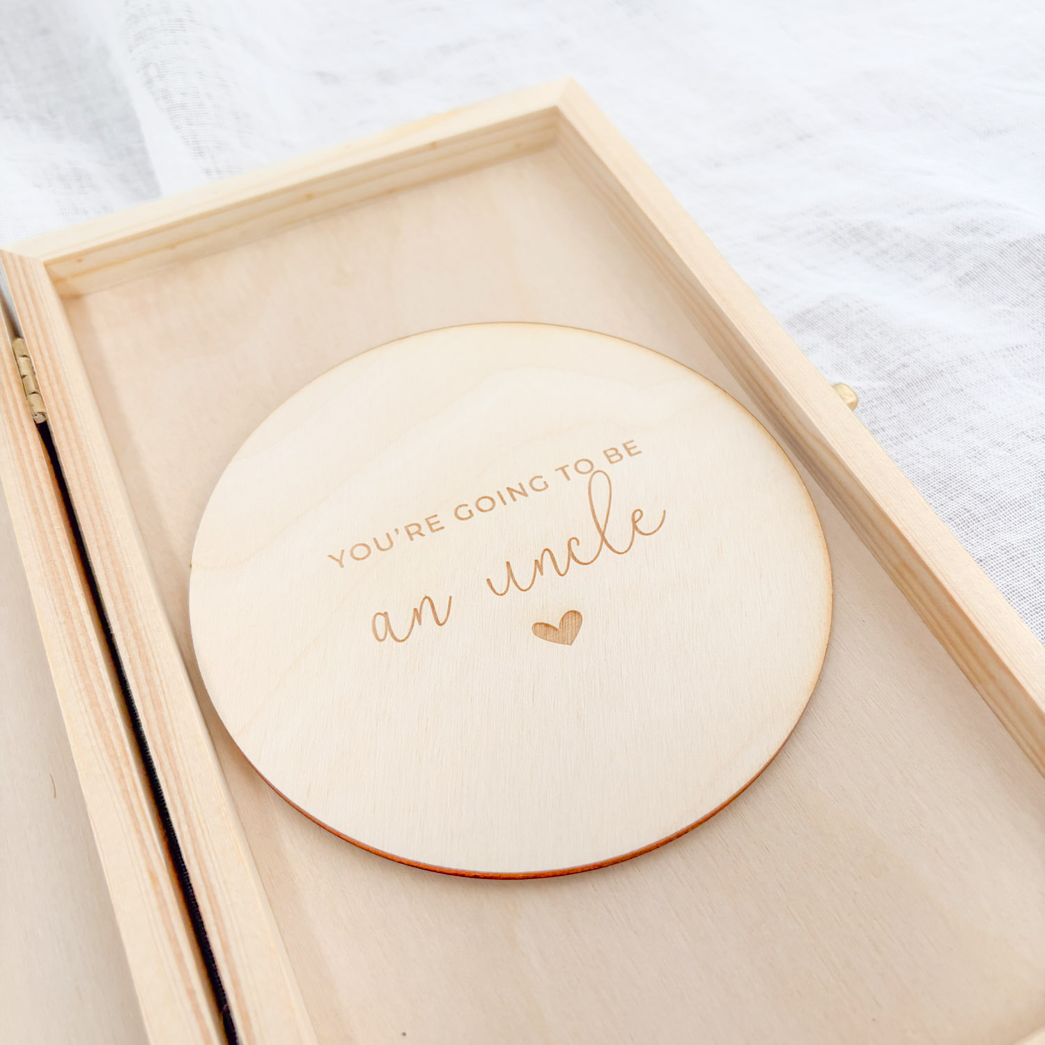 You're going to be an uncle - Wooden box with wooden disc - Afbeelding 4