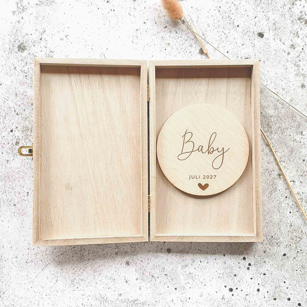 Baby - MAAND - 2027 - houten kistje met houten cirkel